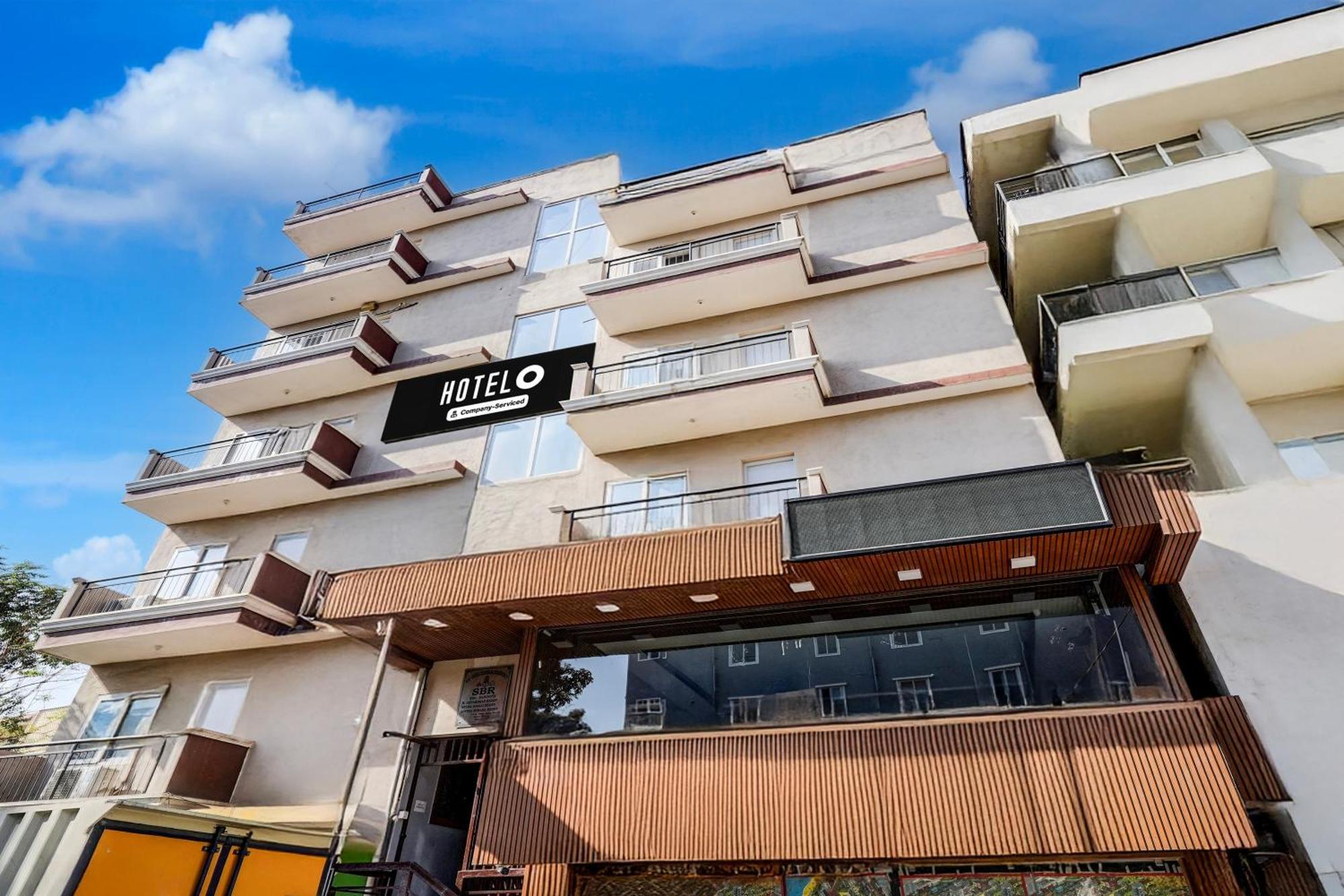 Oyo16803蓝莓酒店 班加罗尔 外观 照片